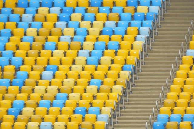 大屠杀！勇士148-106马刺，谁是本场比赛的功臣，数据不会说谎！.